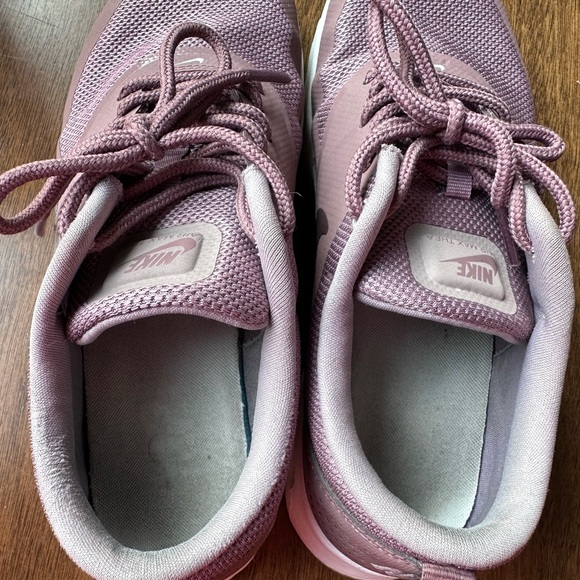 Nike Air Max Thea - Picture 5 of 8